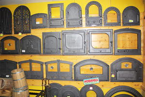 Дверцы камина и печи под заказ с огнеупорным термостеклом и топочные